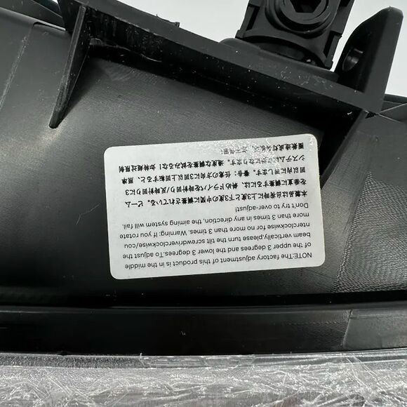 2003-06 Chevrolet Silverado Headlight Assembly Left Driver Side Chrome Lens - Picture 4 of 11